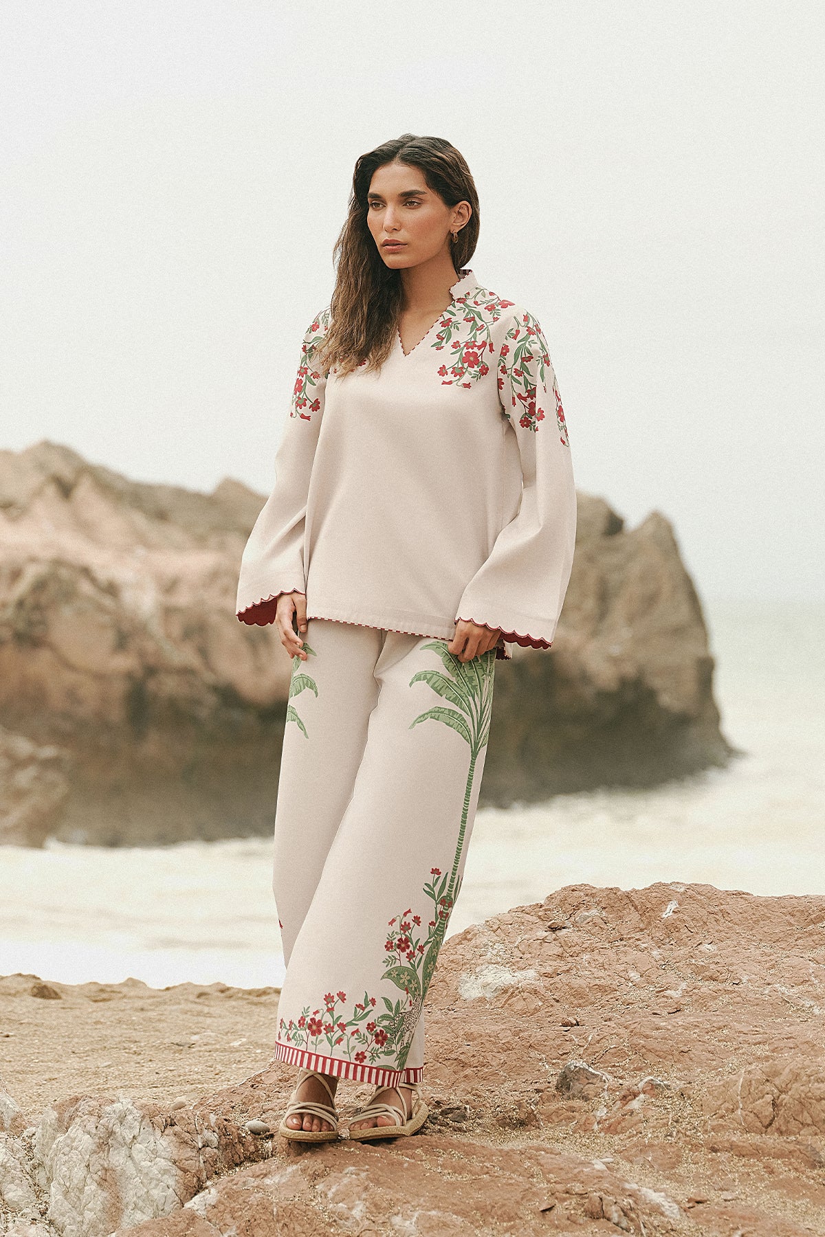 Oceya outfit for women